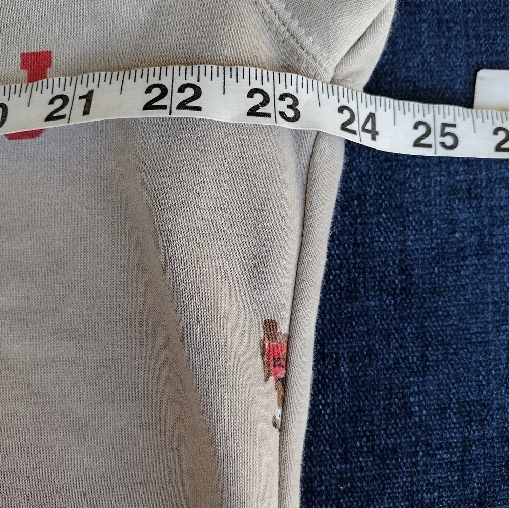 Nike AIR JORDAN Essential Holiday Jumpman Hoodie DV9392-206 Rattan Mens Size M